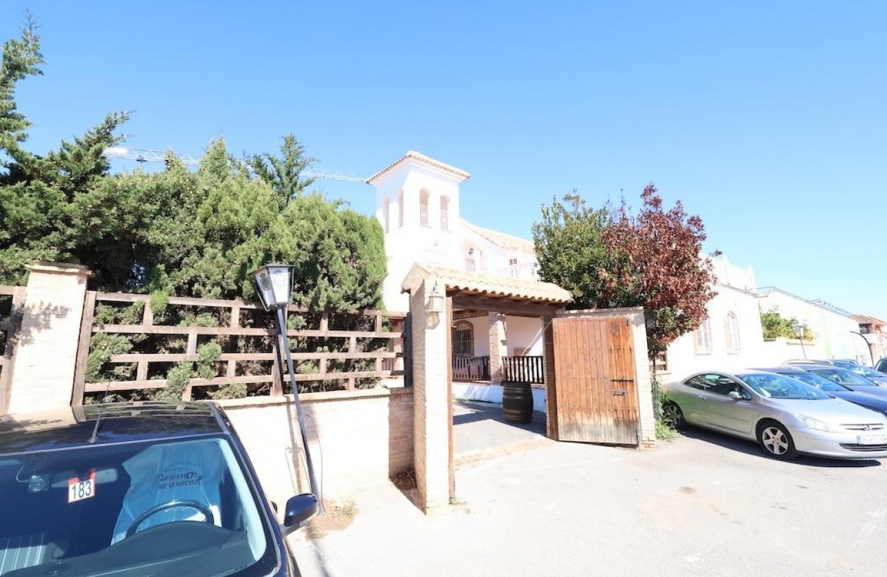 Reventa - Commercial Unit - Orihuela Costa - La Zenia