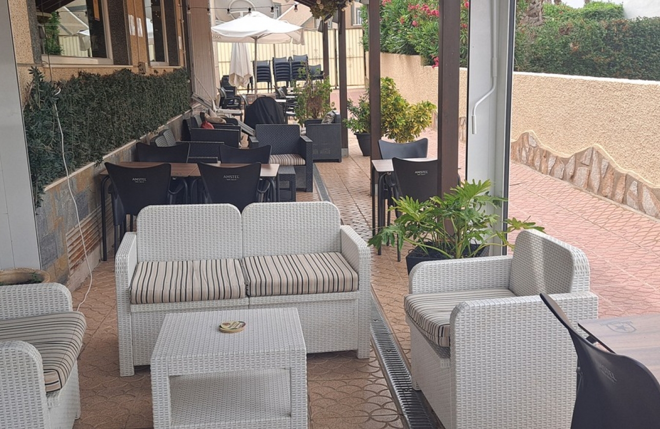 Reventa - Commercial Unit - Orihuela Costa