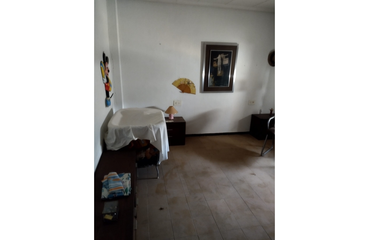 Reventa - Commercial Unit - Torrevieja - Costa Blanca Sur