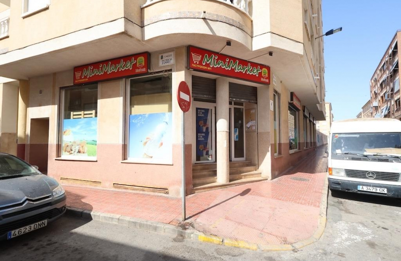 Reventa - Commercial Unit - Torrevieja - Estacion de autobuses
