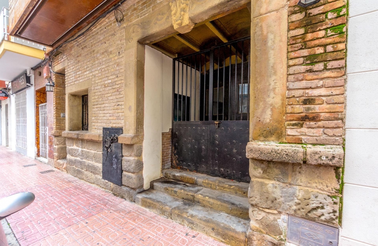 Reventa - Commercial Unit - Torrevieja - Playa del Cura