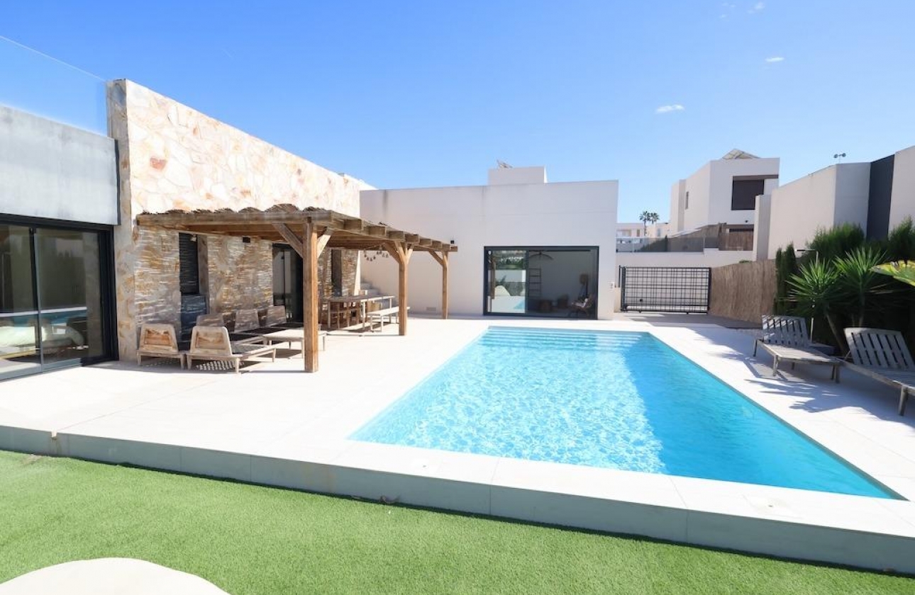 Reventa - Villa - Algorfa - Comunidad valenciana