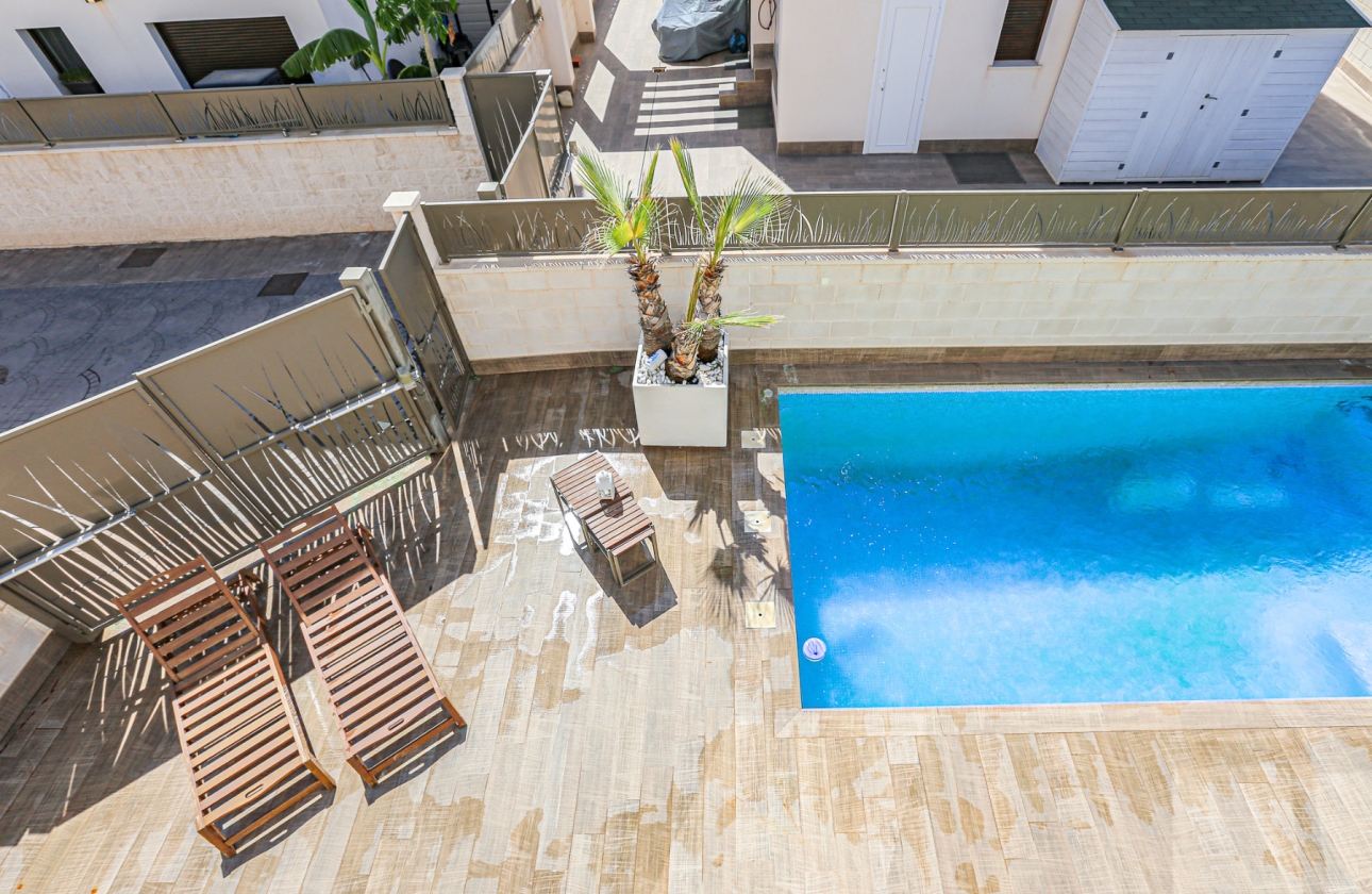 Reventa - Villa - Ciudad Quesada - Doña Pepa