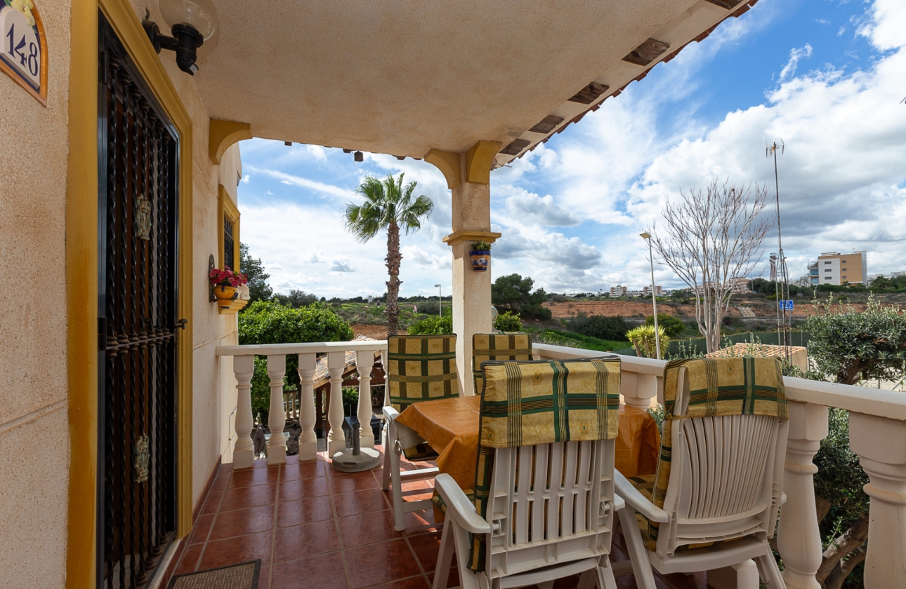 Reventa - Villa - La Zenia - Villas San Jose