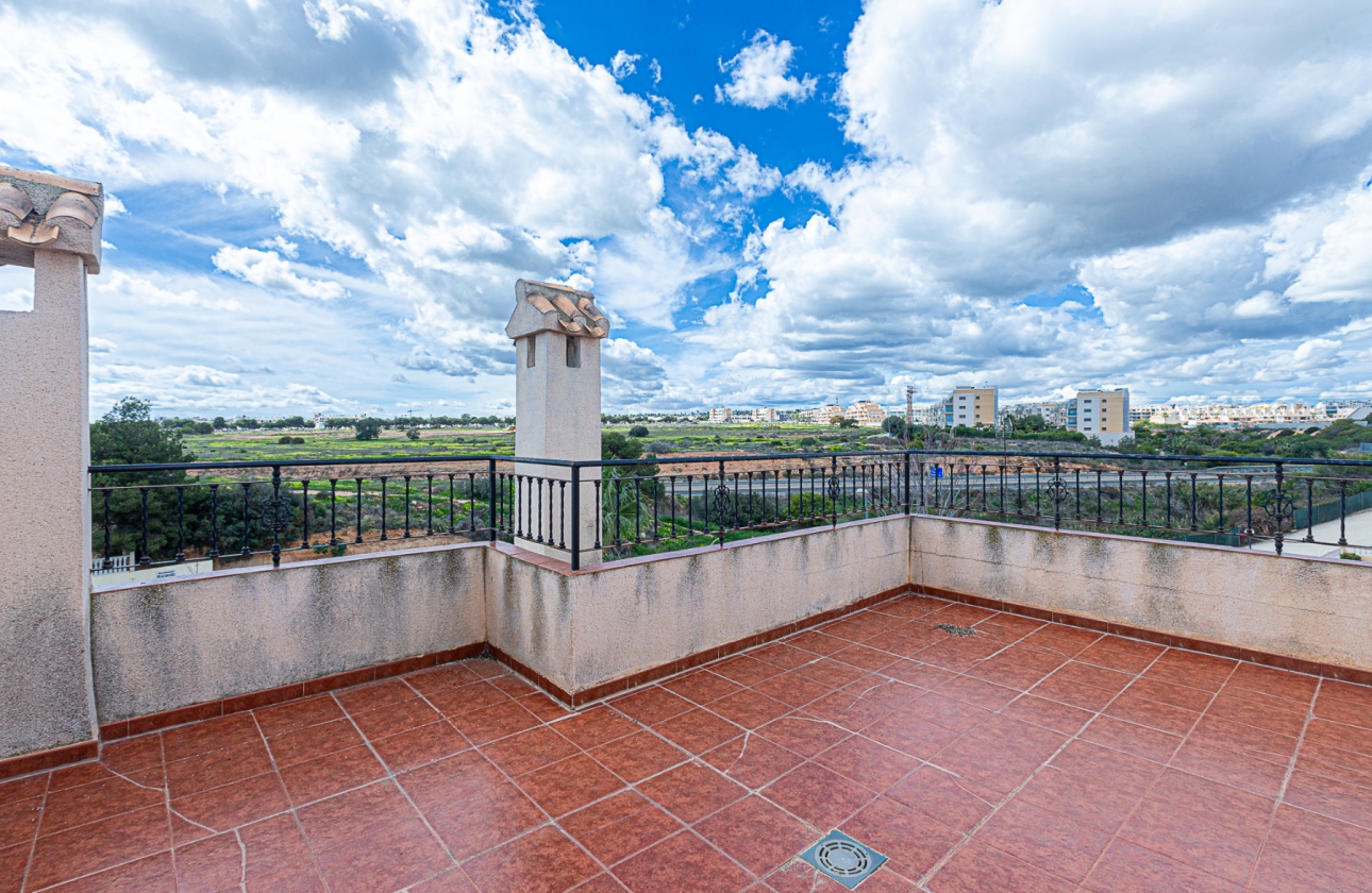 Reventa - Villa - La Zenia - Villas San Jose