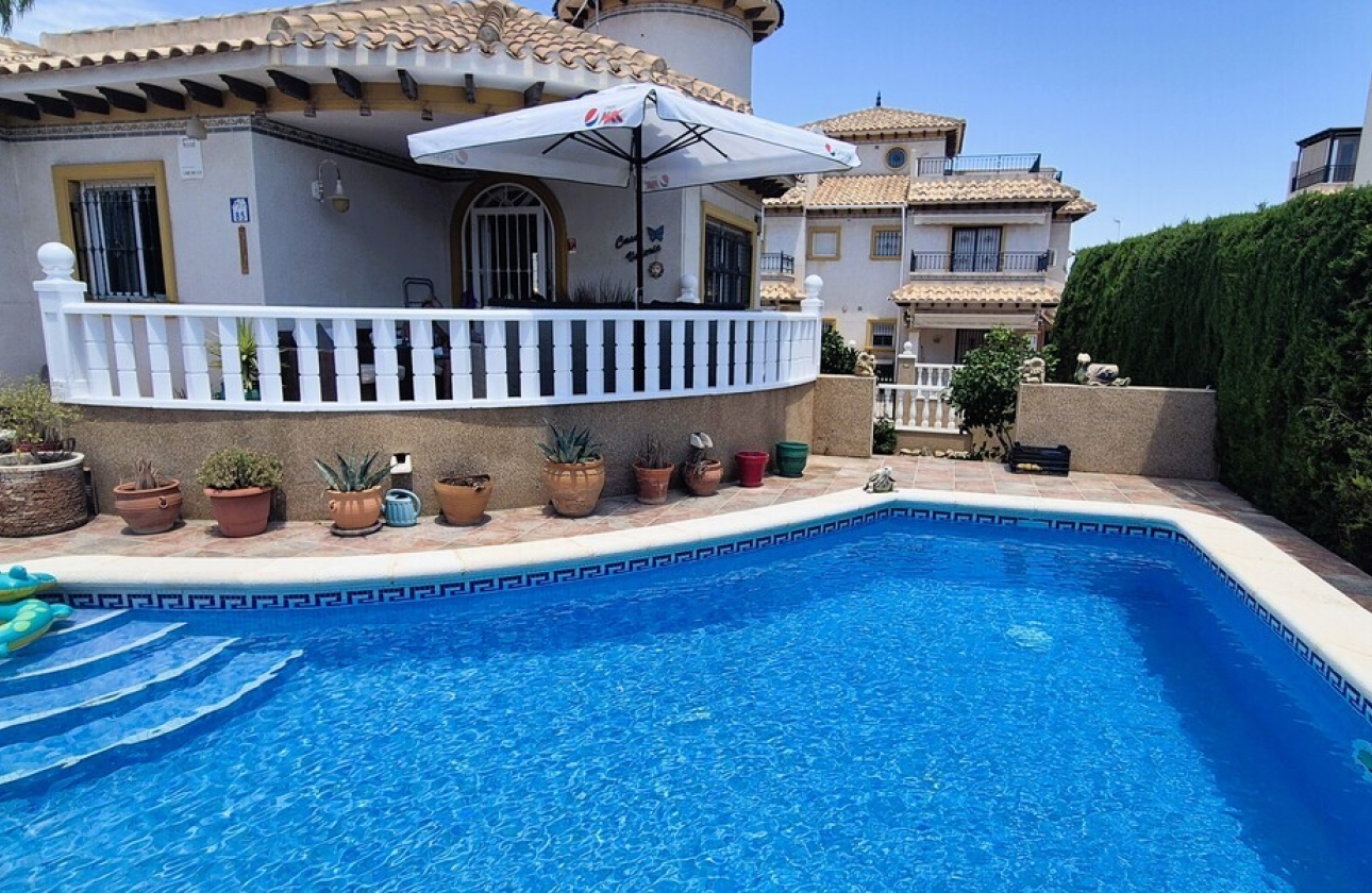 Reventa - Villa - Orihuela Costa - Costa Blanca