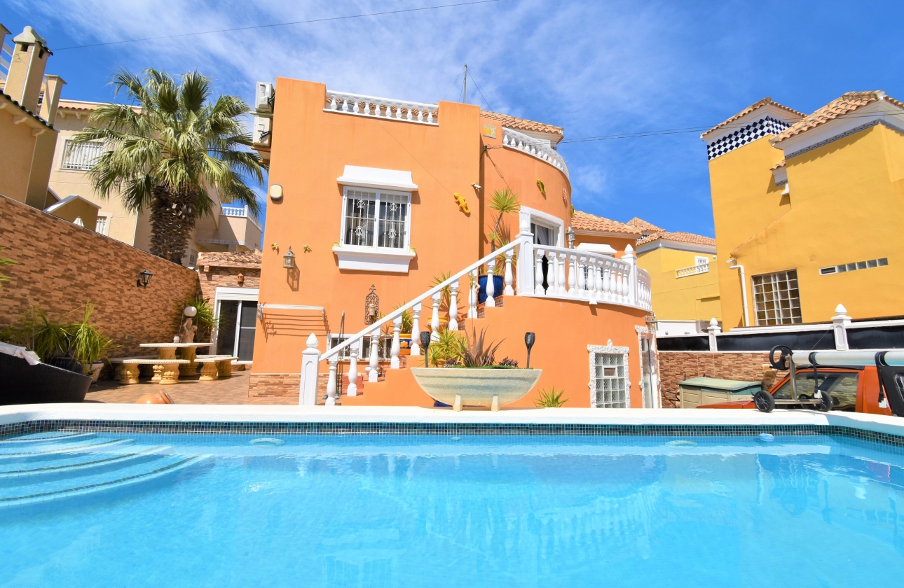 Reventa - Villa - Orihuela Costa - El Galan