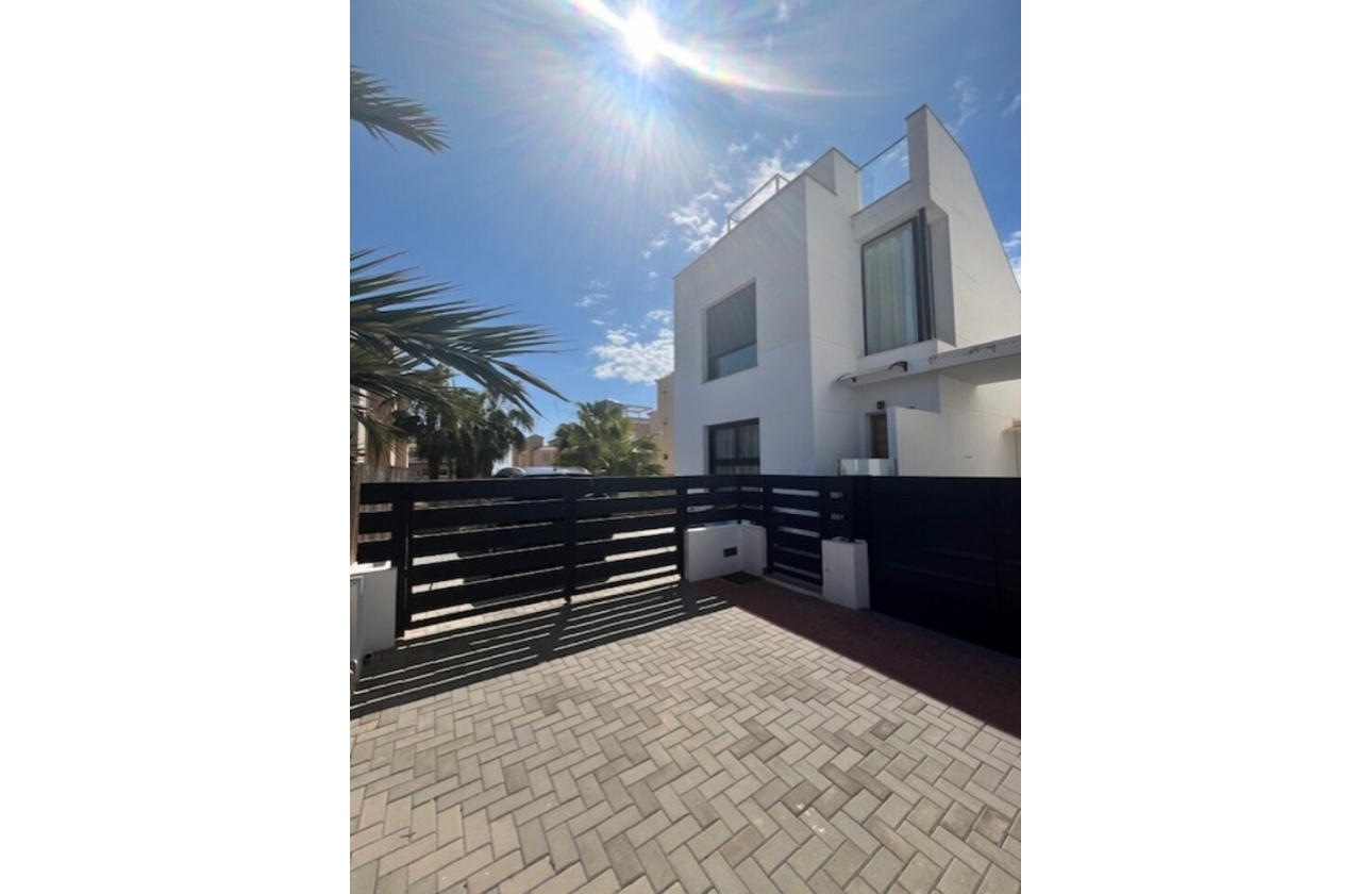 Reventa - Villa - Orihuela Costa - Lomas de Cabo Roig