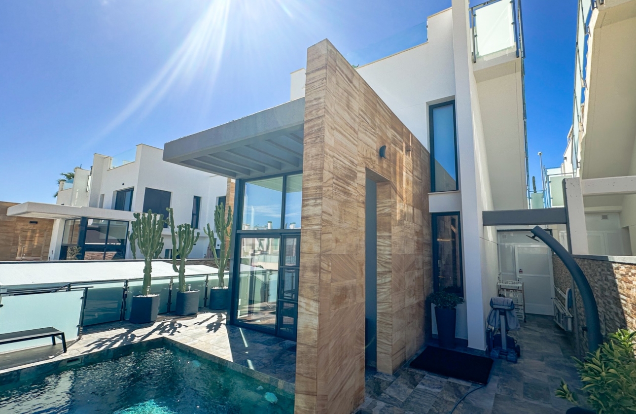 Reventa - Villa - Orihuela Costa - Lomas de Cabo Roig