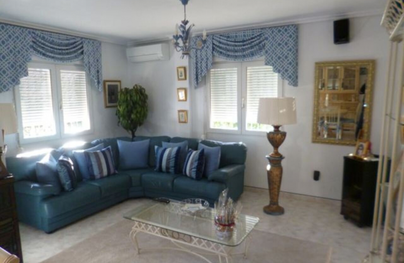 Reventa - Villa - Orihuela Costa - Play Flamenca