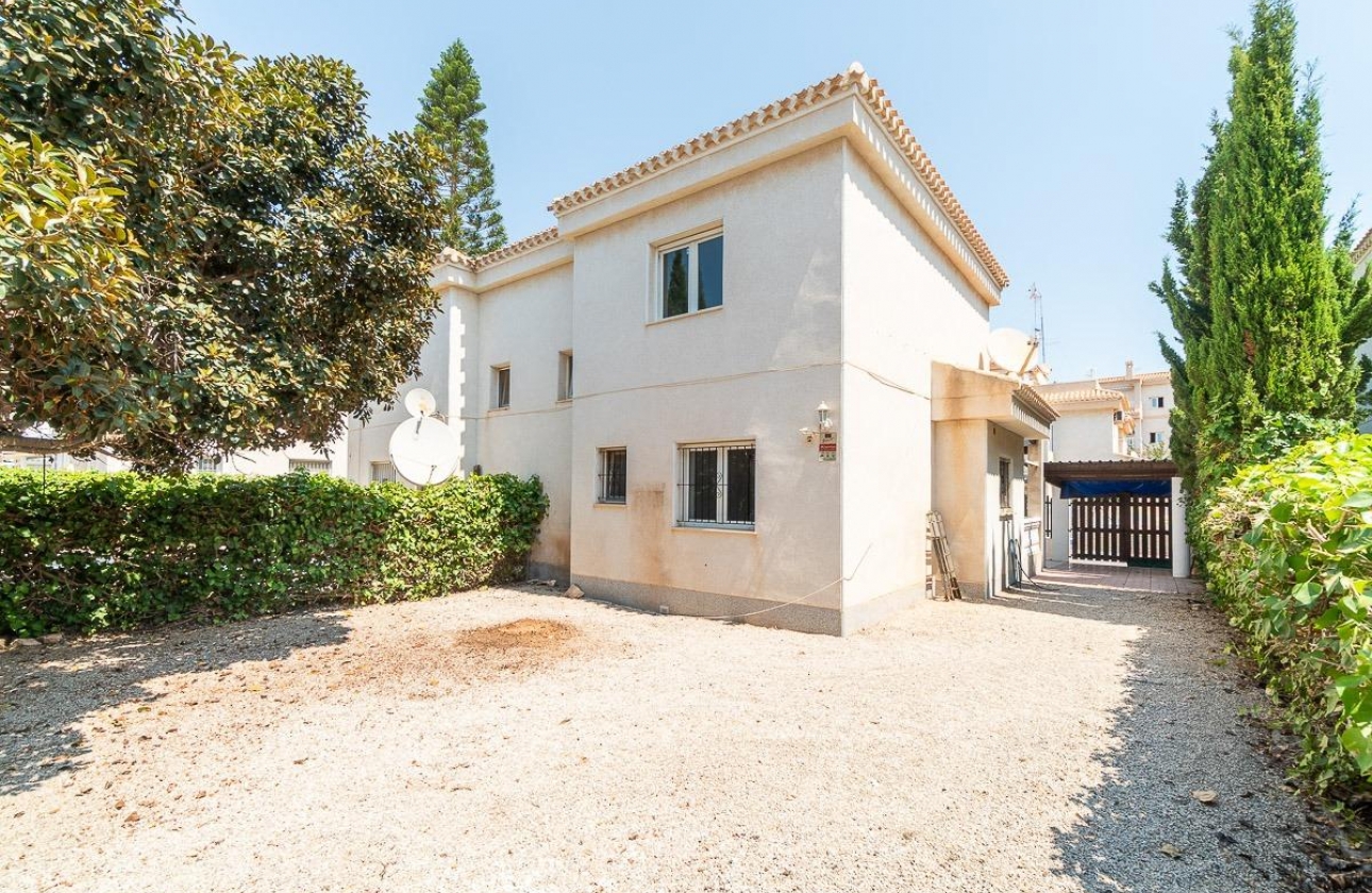 Reventa - Villa - Orihuela Costa - Playa Flamenca