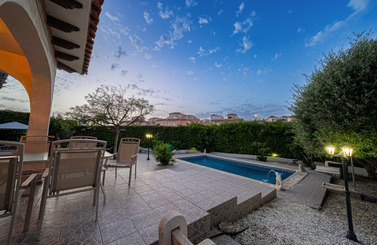 Reventa - Villa - Orihuela Costa - Playa Flamenca