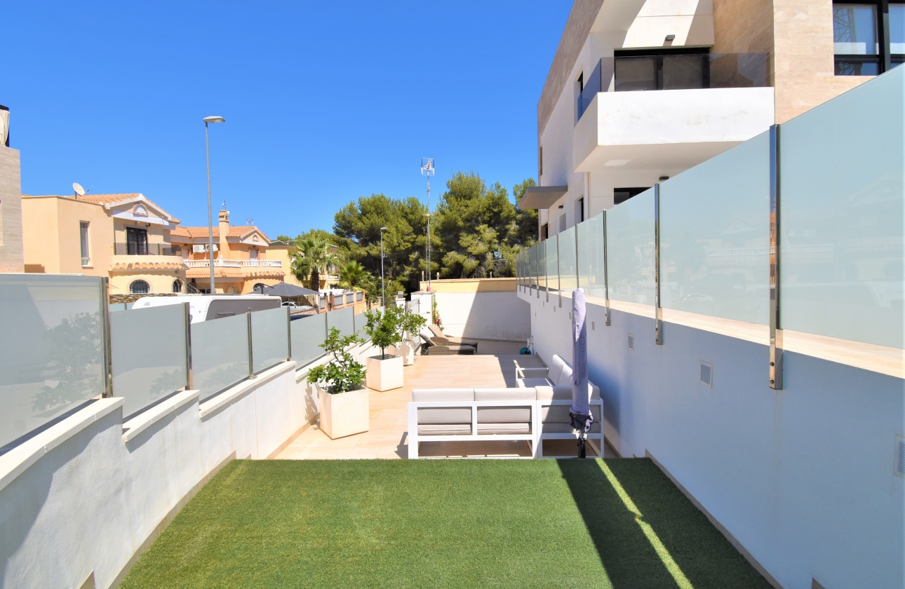 Reventa - Villa - Orihuela Costa - Villamartín