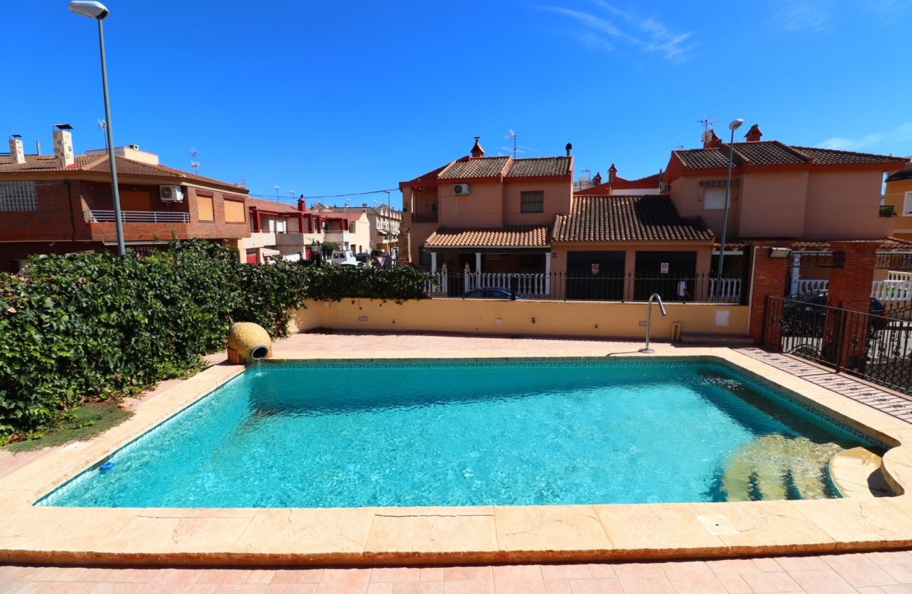 Reventa - Villa - Rojales - Los Palacios