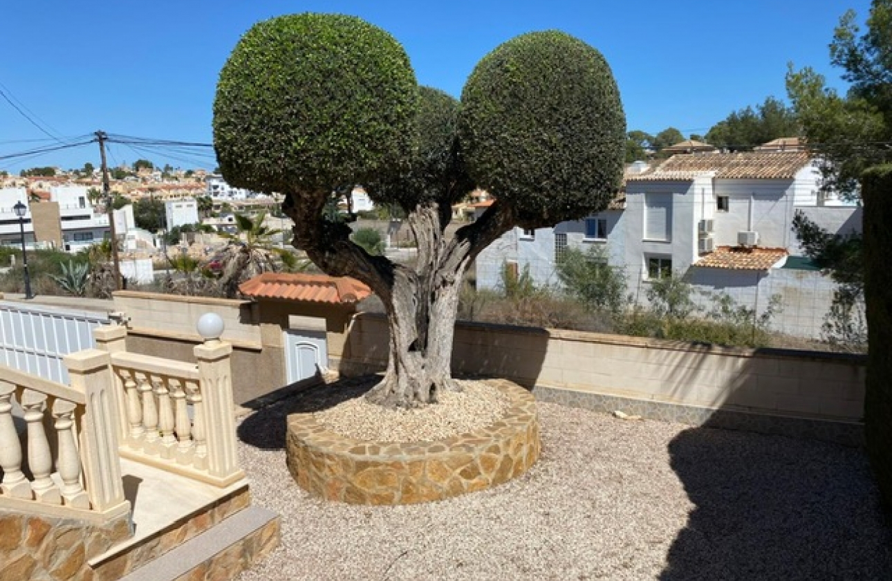 Reventa - Villa - San Miguel de Salinas - El Galán