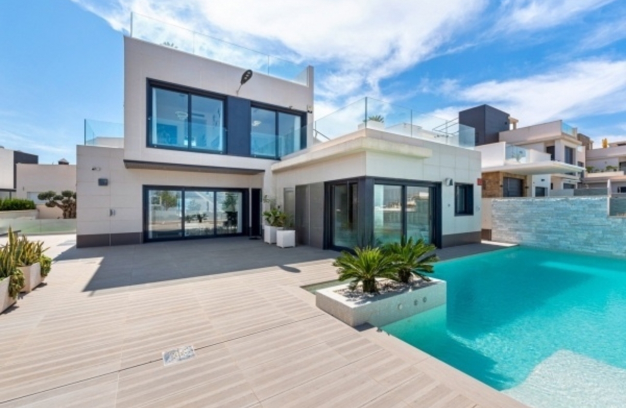 Reventa - Villa - San Miguel de Salinas