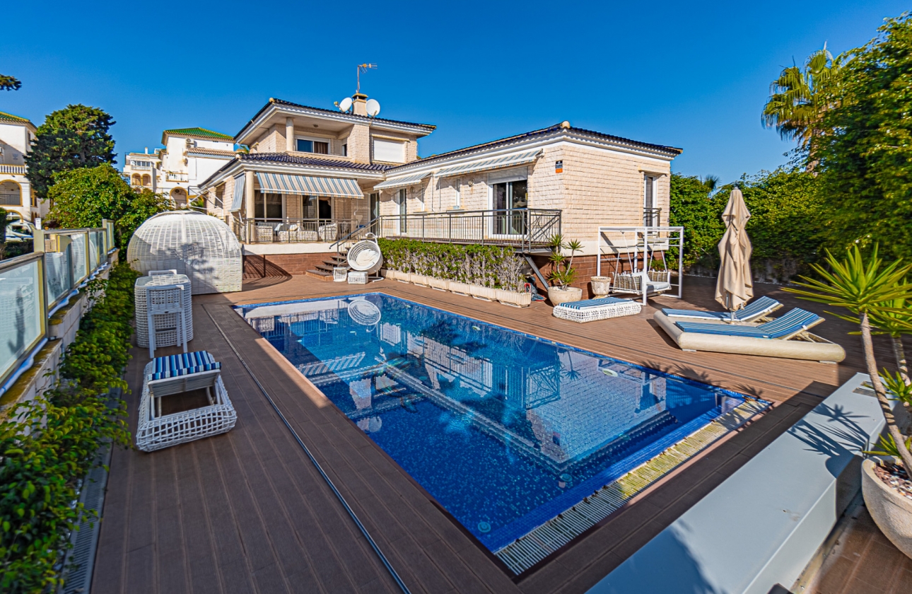 Reventa - Villa - Torrevieja - La Mata
