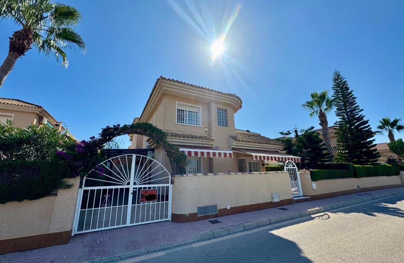 Reventa - Villa - Torrevieja - Los Altos
