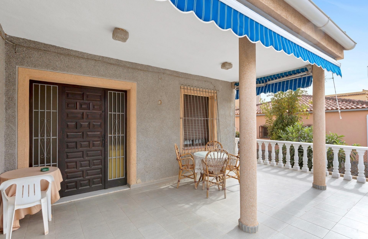 Reventa - Villa - Torrevieja - Nueva Torrevieja