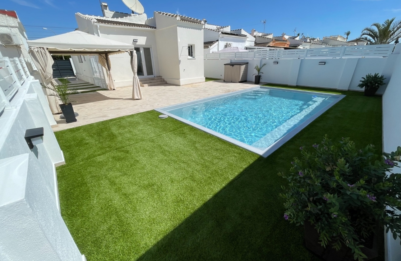 Reventa - Villa - Torrevieja - San Luis