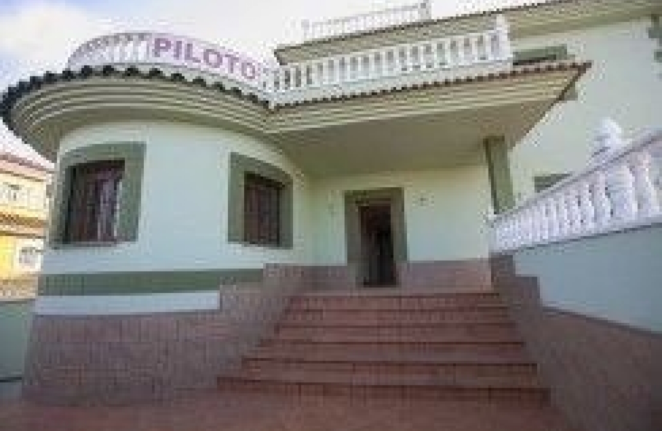 Rynek pierwotny - Villa - Torrevieja - Los Altos