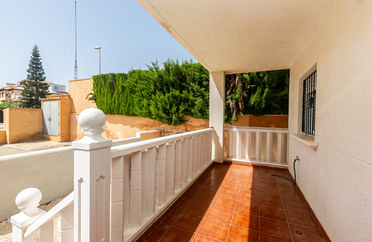Rynek wtórny - Apartament - Orihuela Costa - Lomas de Cabo Roig