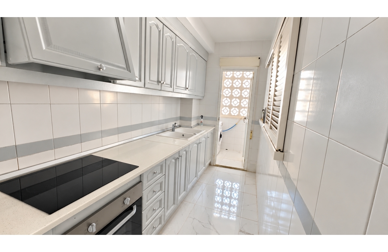 Rynek wtórny - Apartament - Torrevieja - Acequion
