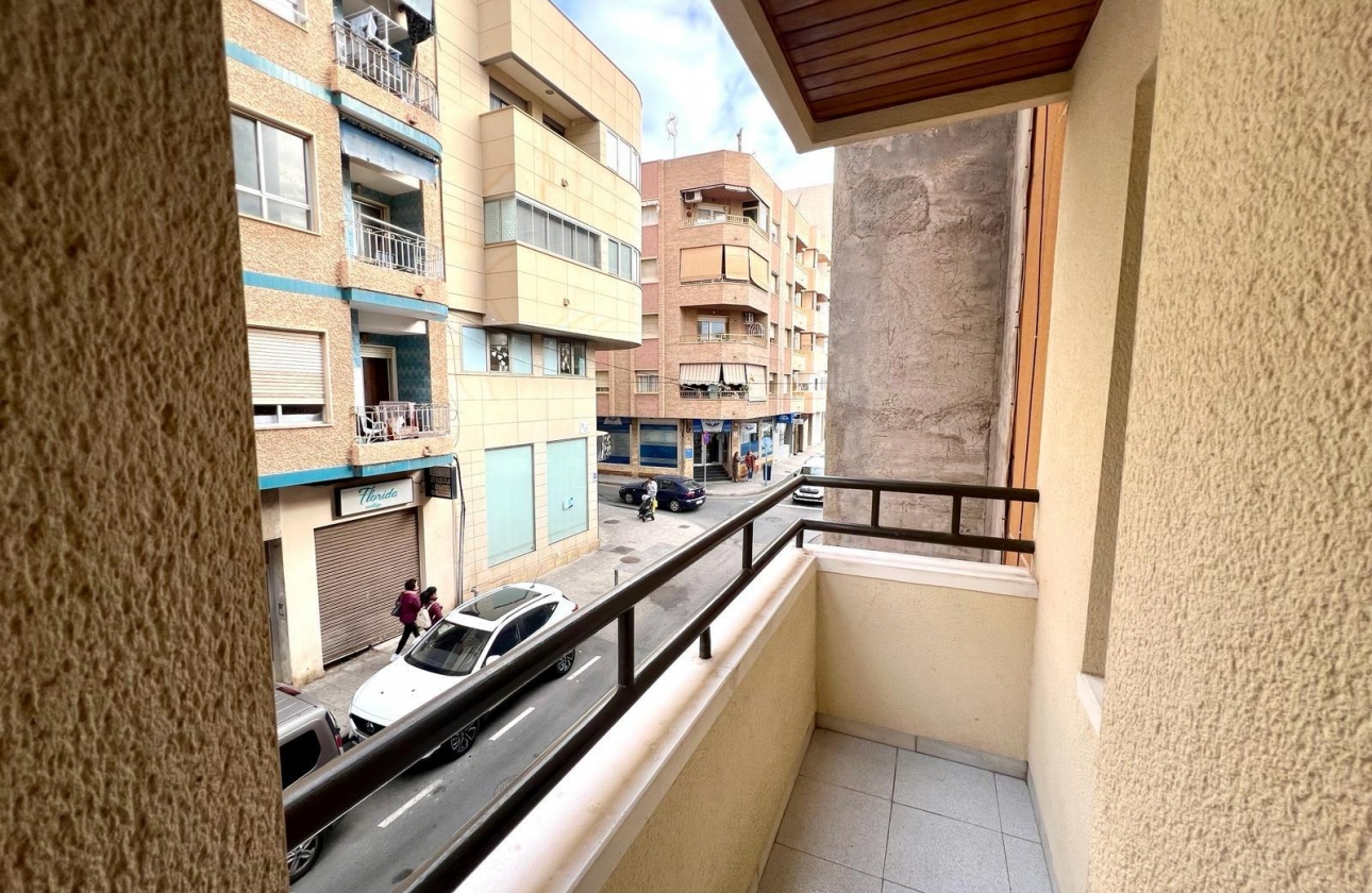 Rynek wtórny - Apartament - Torrevieja - Centro