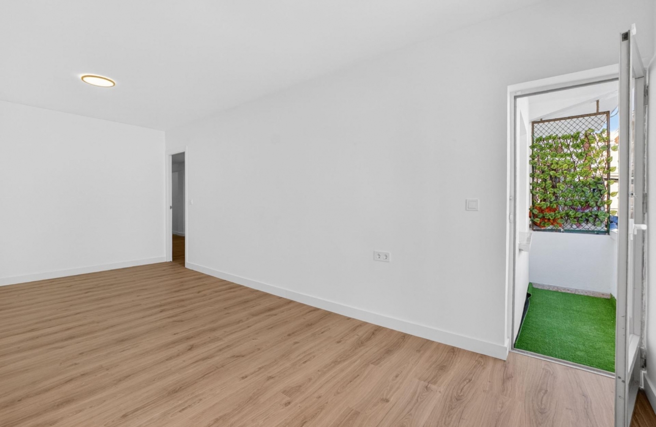 Rynek wtórny - Apartament - Torrevieja - Centro