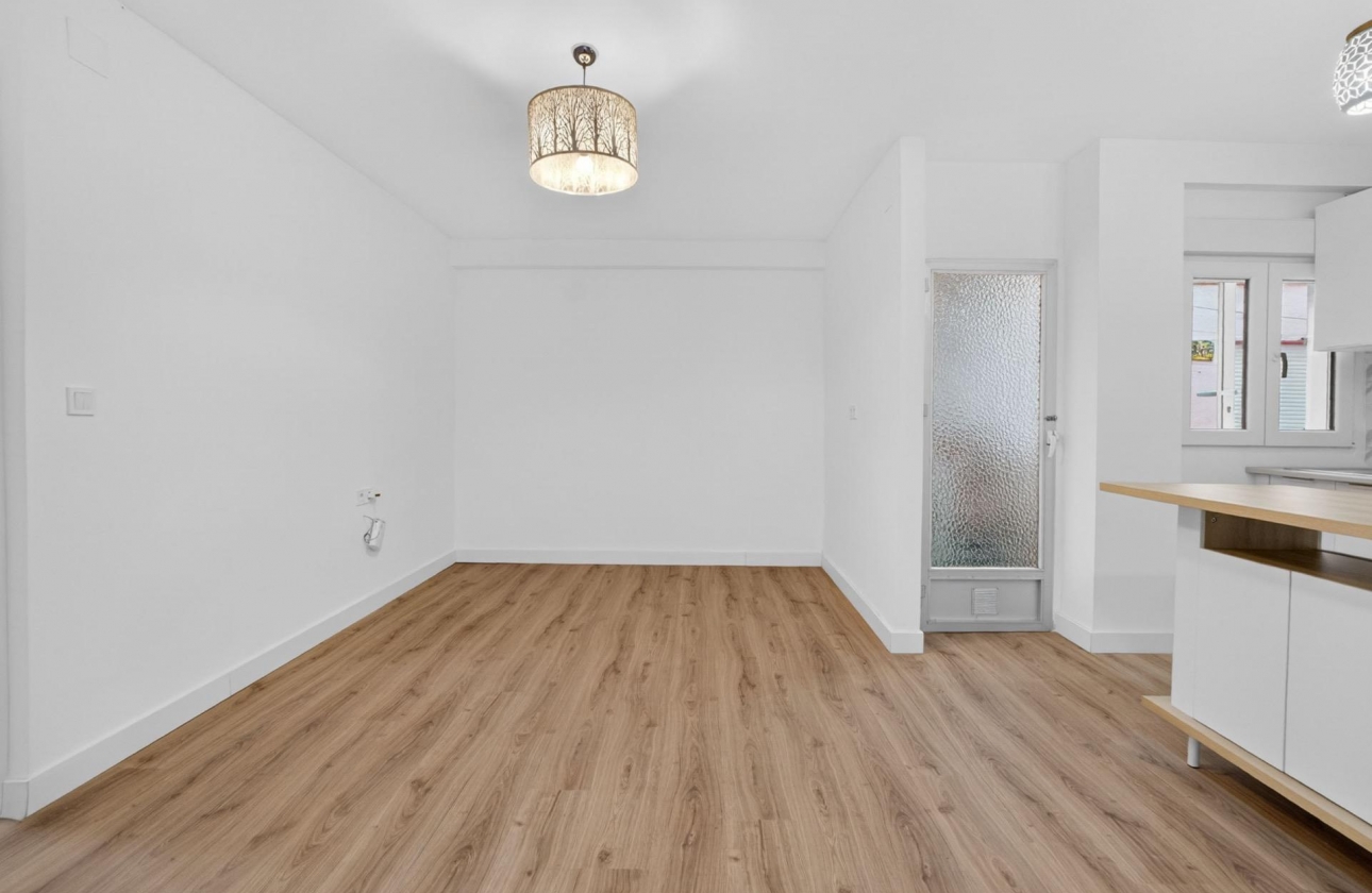 Rynek wtórny - Apartament - Torrevieja - Centro