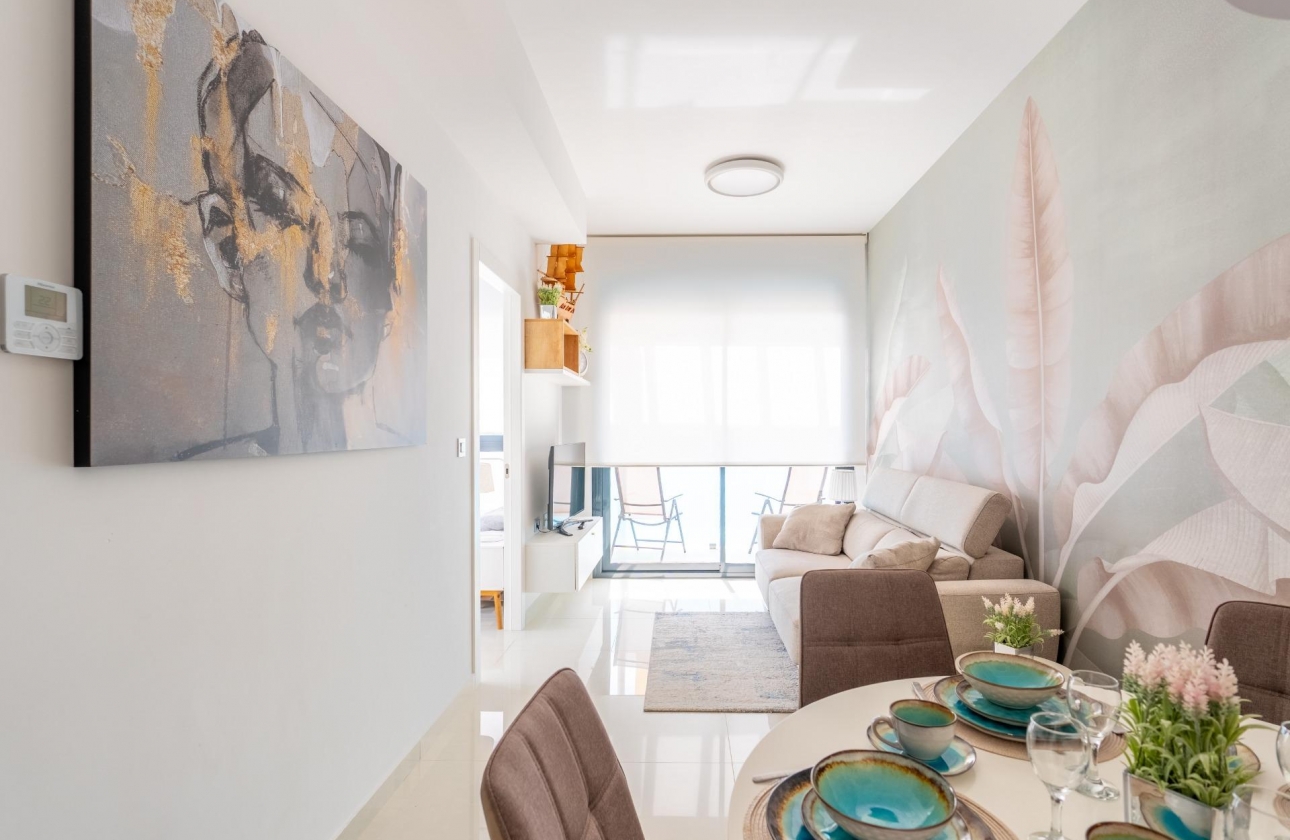 Rynek wtórny - Apartament - Torrevieja - Estacion de autobuses