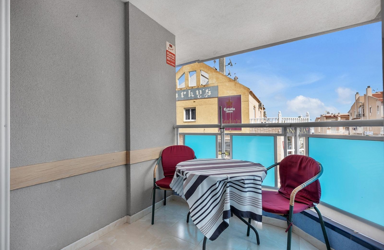 Rynek wtórny - Apartament - Torrevieja - Estacion de autobuses