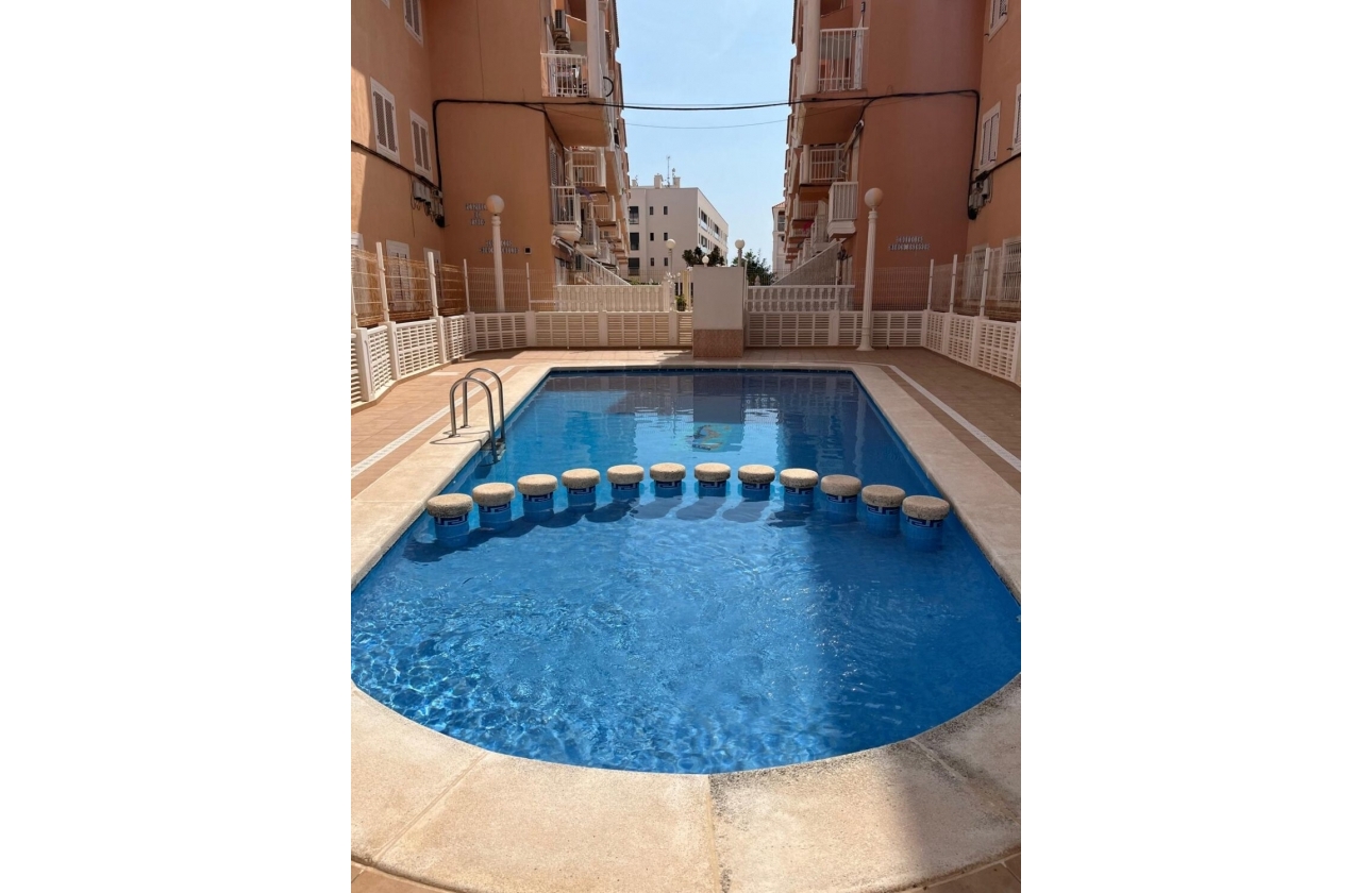 Rynek wtórny - Apartament - Torrevieja - La Mata