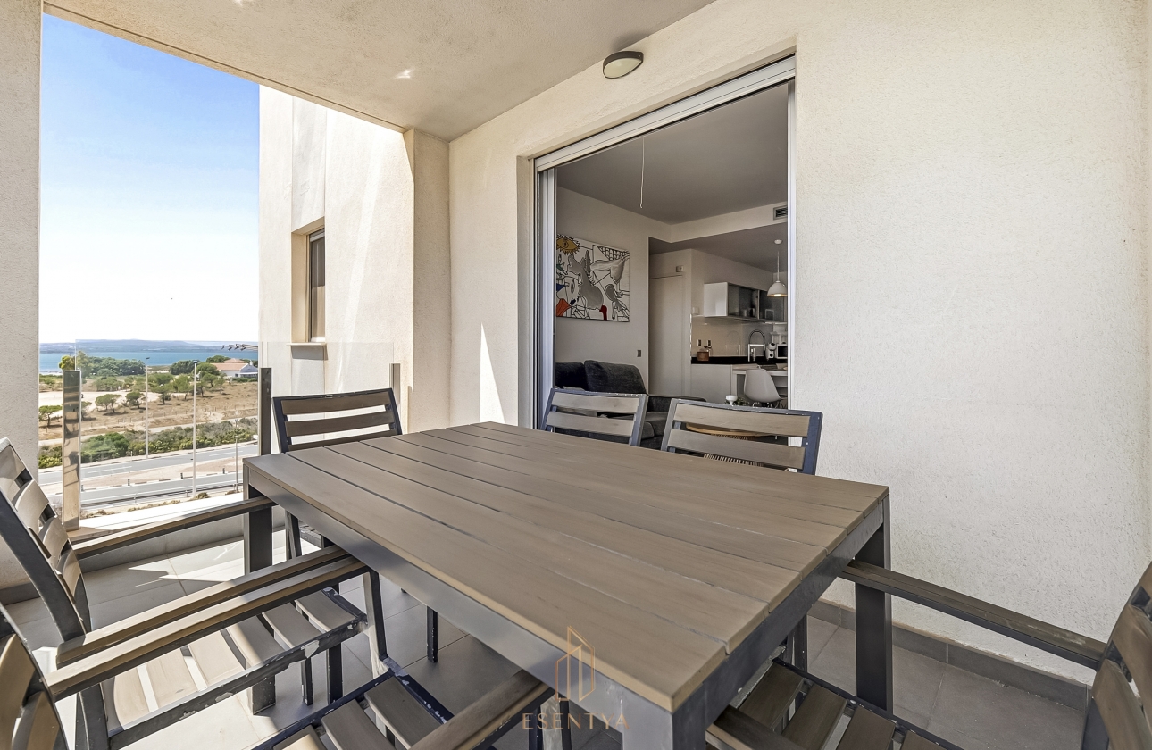 Rynek wtórny - Apartament - Torrevieja - La Mata