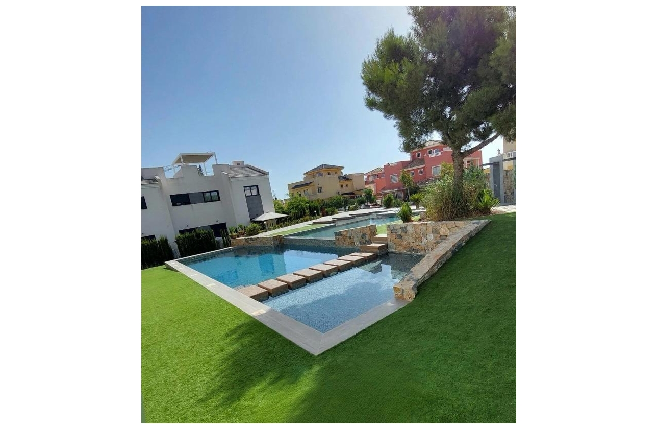 Rynek wtórny - Apartament - Torrevieja - Los Balcones