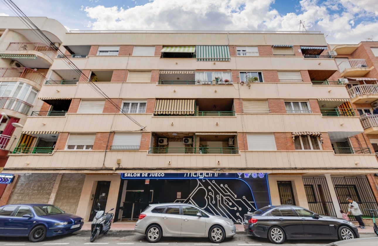 Rynek wtórny - Apartament - Torrevieja - Playa de los Locos