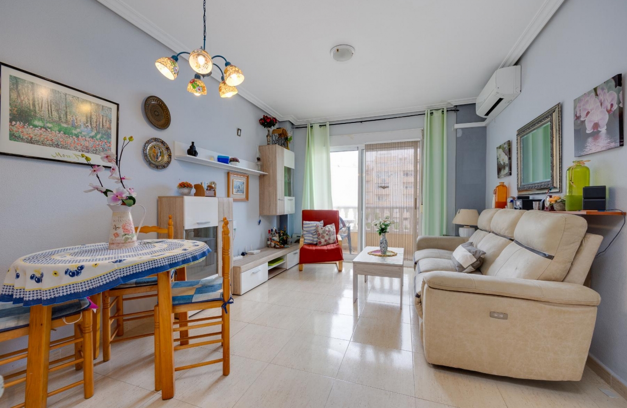 Rynek wtórny - Apartament - Torrevieja - Playa de los Locos