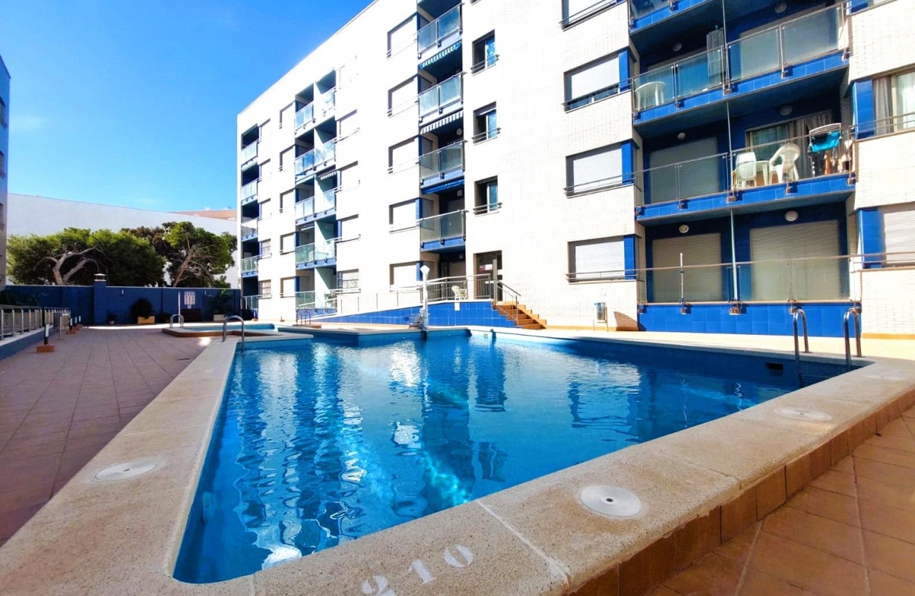 Rynek wtórny - Apartament - Torrevieja - Playa de los Locos