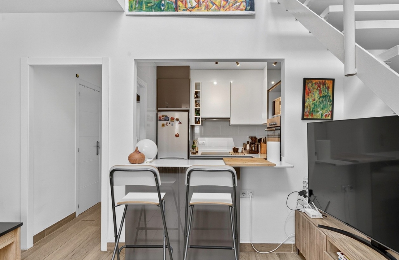 Rynek wtórny - Apartament - Torrevieja - Playa de los Locos