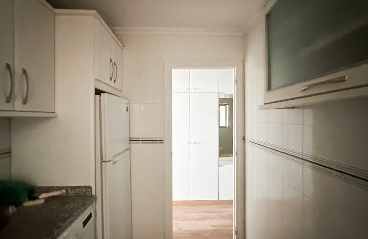 Rynek wtórny - Apartament - Torrevieja - Playa de los Locos