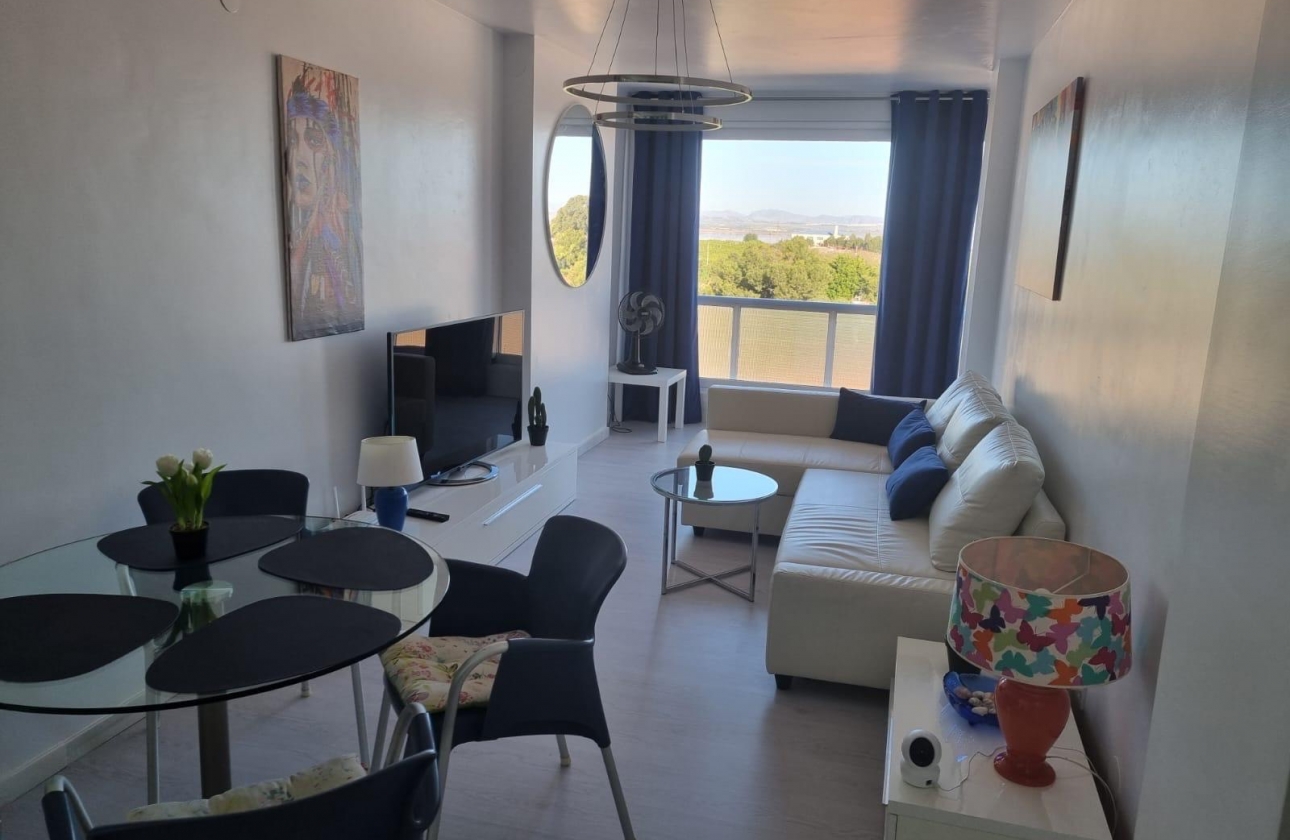 Rynek wtórny - Apartament - Torrevieja - Playa De Los Naufragos