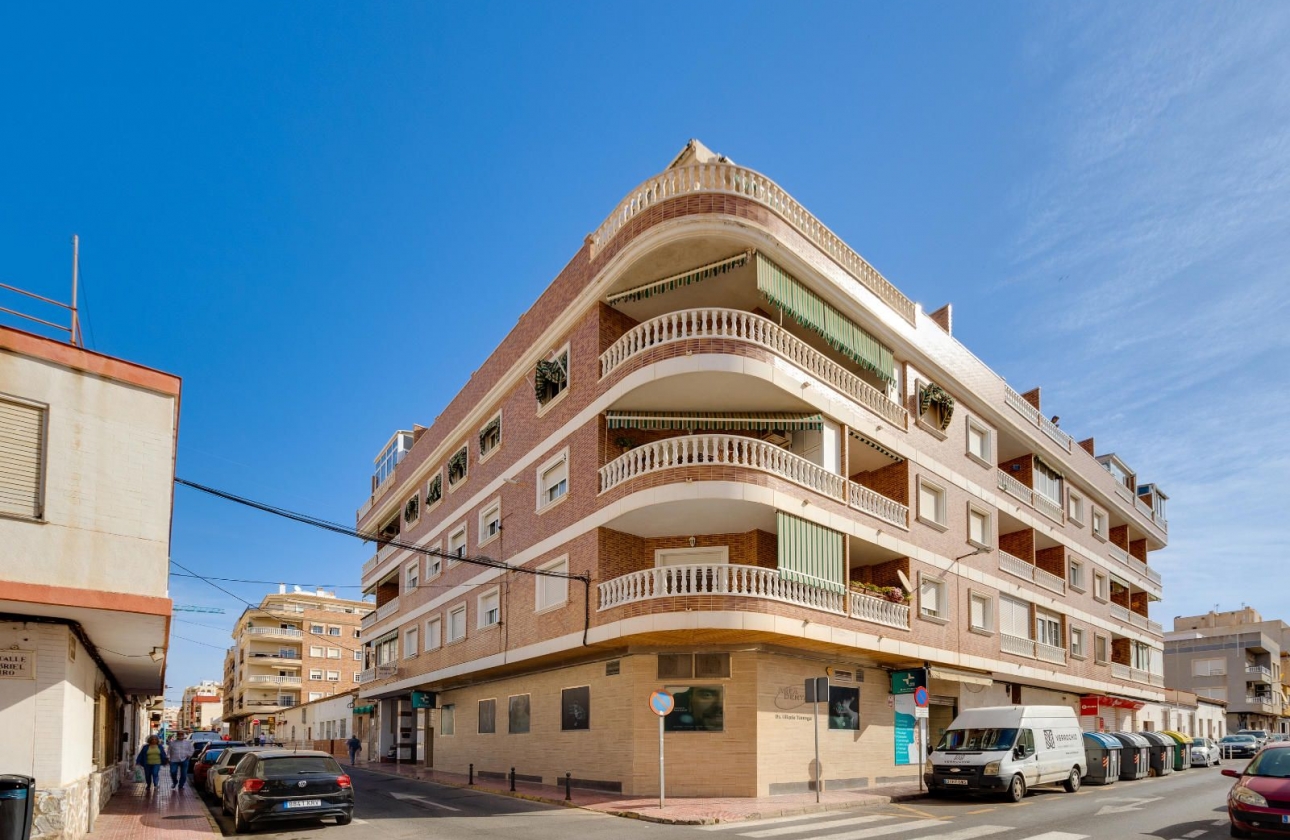 Rynek wtórny - Apartament - Torrevieja - Puerto deportivo marina salinas