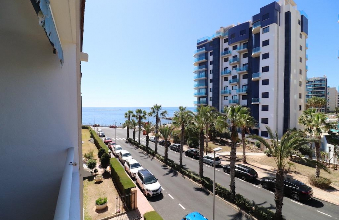 Rynek wtórny - Apartament - Torrevieja - Punta Prima