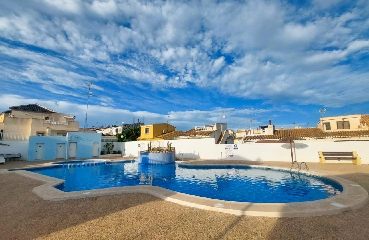 Rynek wtórny - Bliźniak - Torrevieja - Los Balcones - Los Altos del Edén