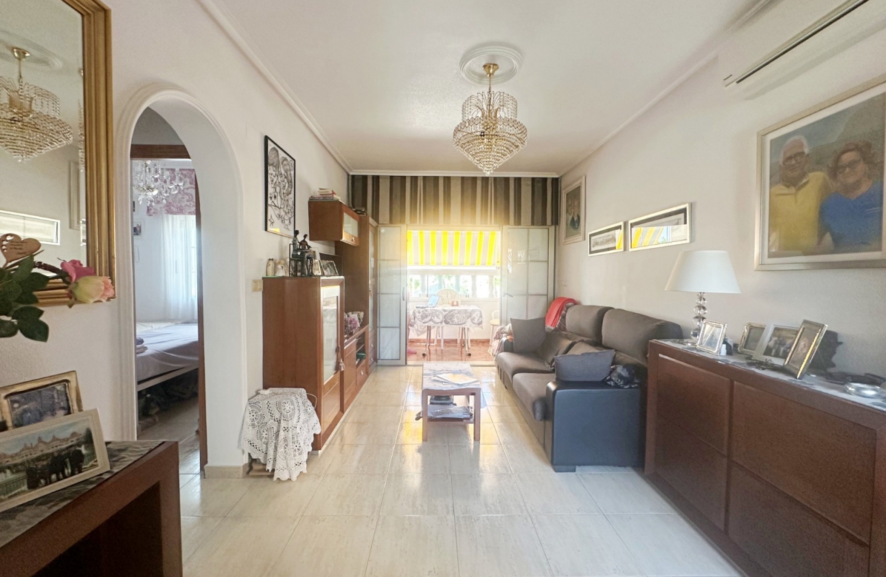 Rynek wtórny - Bungalow - Torrevieja - Aguas Nuevas