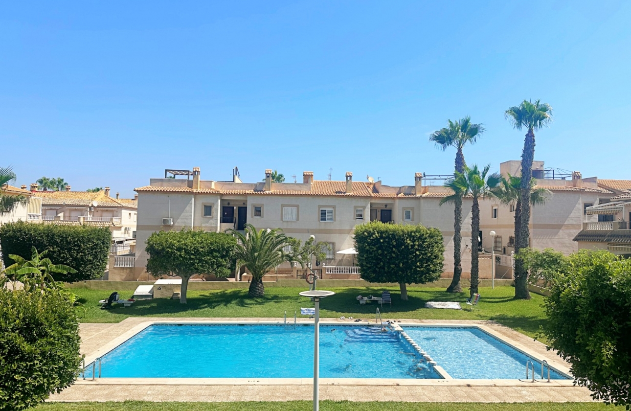 Rynek wtórny - Bungalow - Torrevieja - Aguas Nuevas
