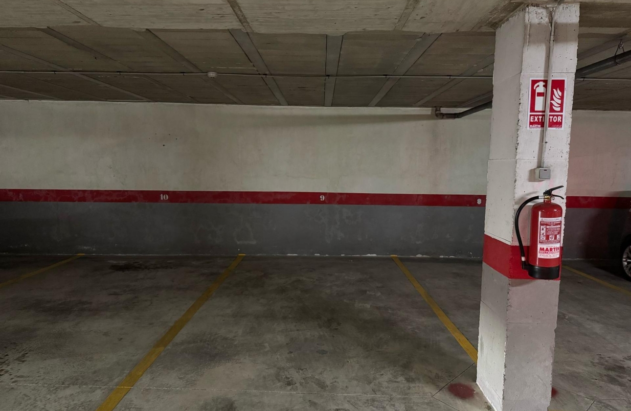 Rynek wtórny - Garaż - Torrevieja - Centro