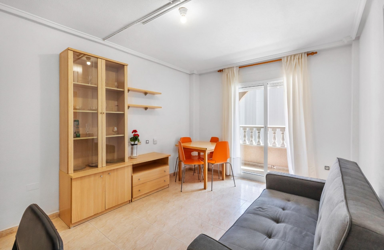 Rynek wtórny - Studio/Kawalerka - Torrevieja - Centro - Muelle Pesquero