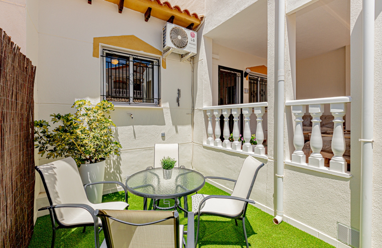 Rynek wtórny - Szeregowiec - Torrevieja - Los Altos