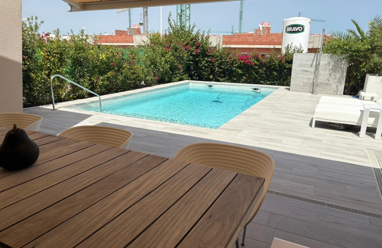 Rynek wtórny - Villa - Algorfa - La Finca Golf